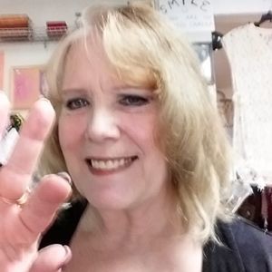 Meet your Posher, Mari